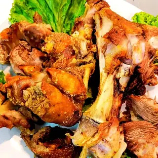 Crispy Pata